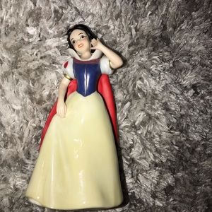 disney snow white porcelain figurine